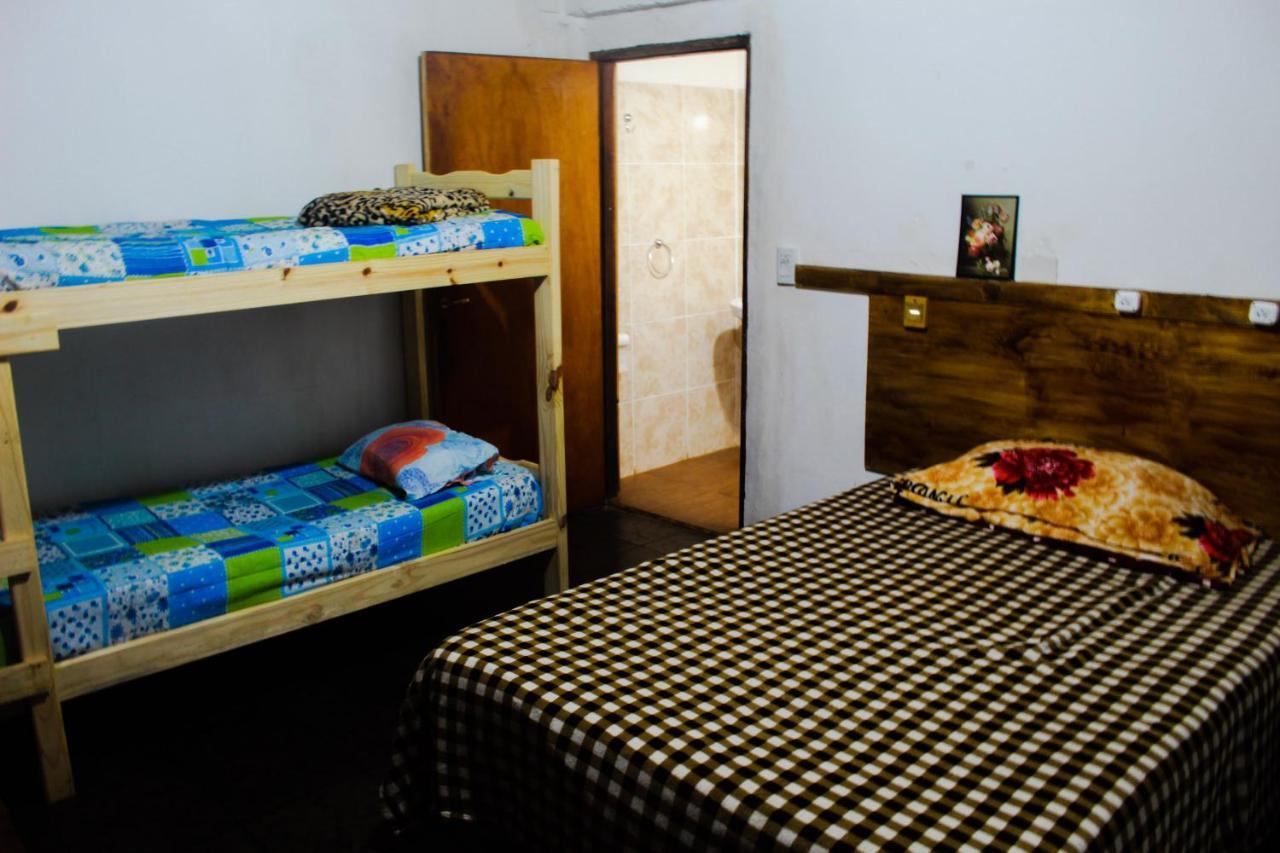 Krieger Haus Hostel Puerto Iguazu Ruang foto