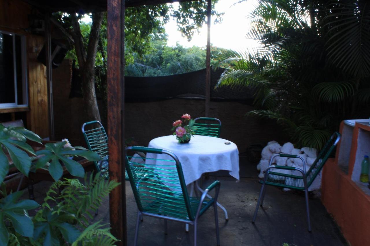 Krieger Haus Hostel Puerto Iguazu Bagian luar foto